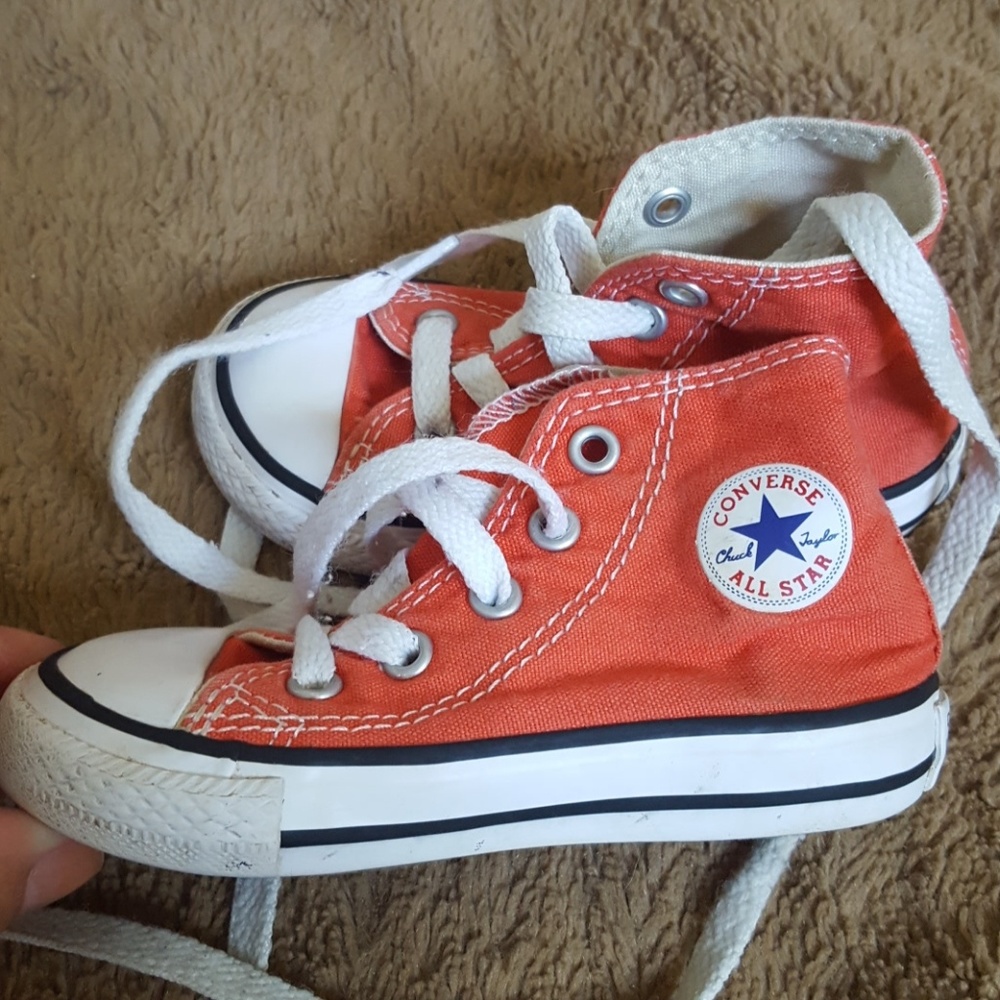 Converse All star high tops toddler size 6